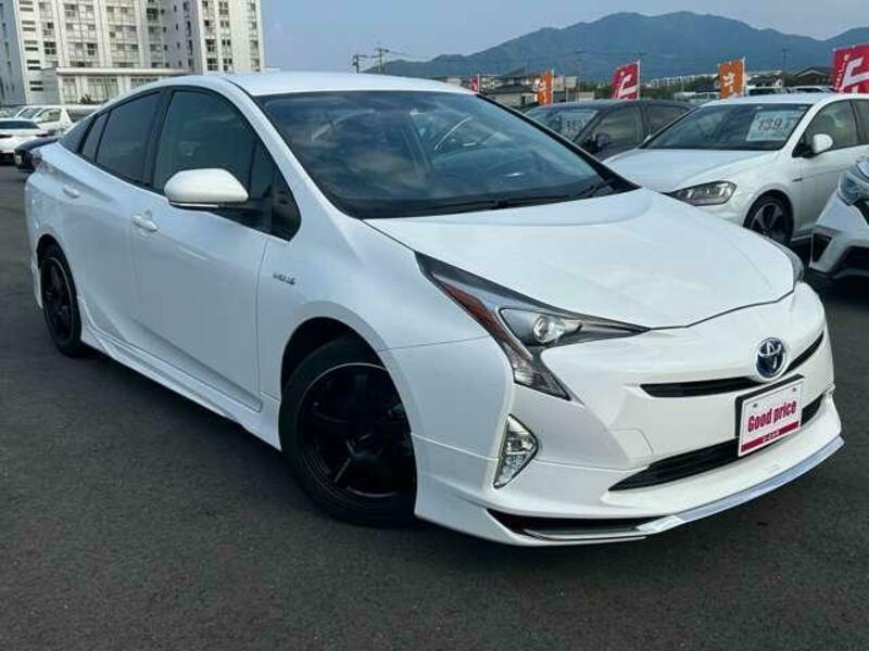 PRIUS-11