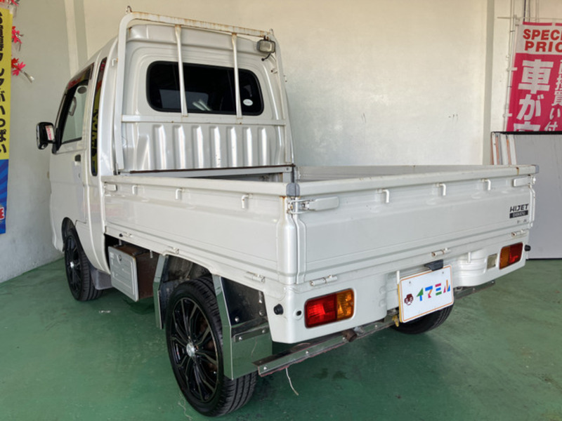 HIJET TRUCK-1