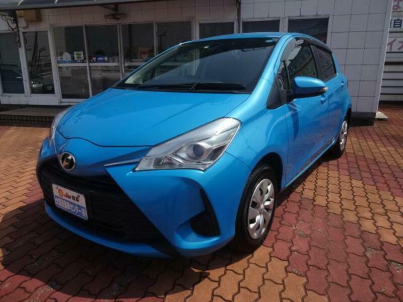 TOYOTA　VITZ