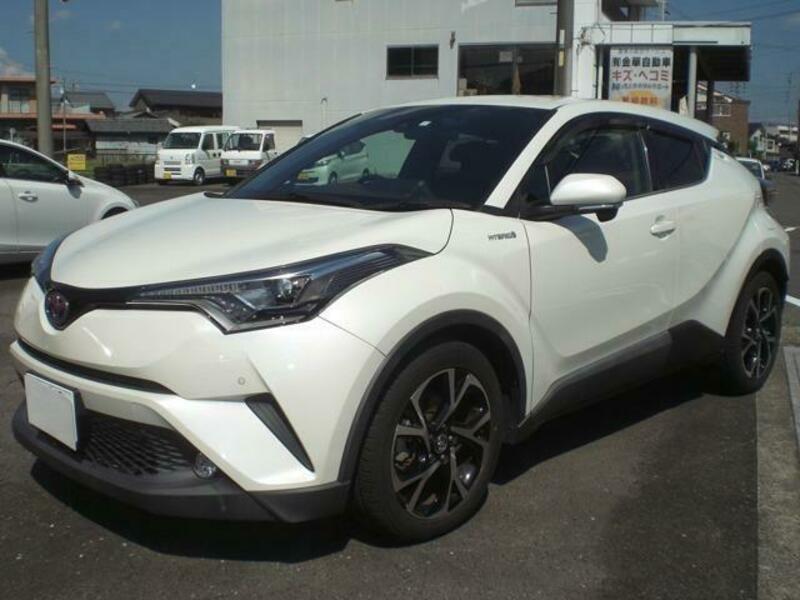 TOYOTA　C-HR