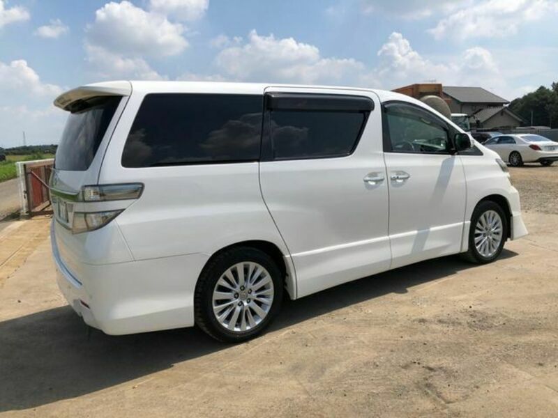 VELLFIRE-5