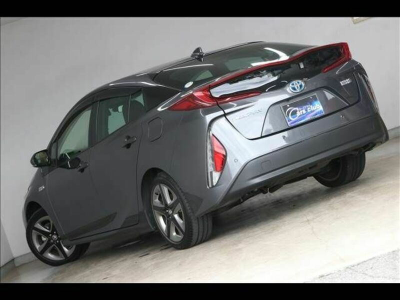 PRIUS PHV-10