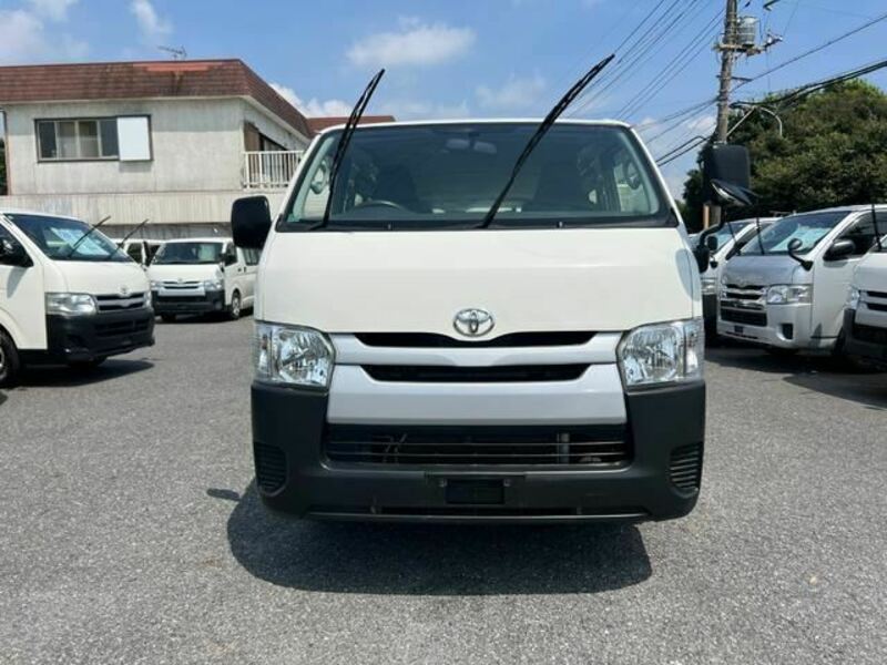 HIACE VAN-1