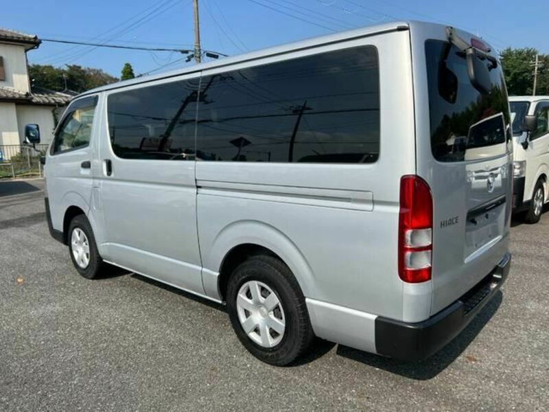 HIACE VAN-4