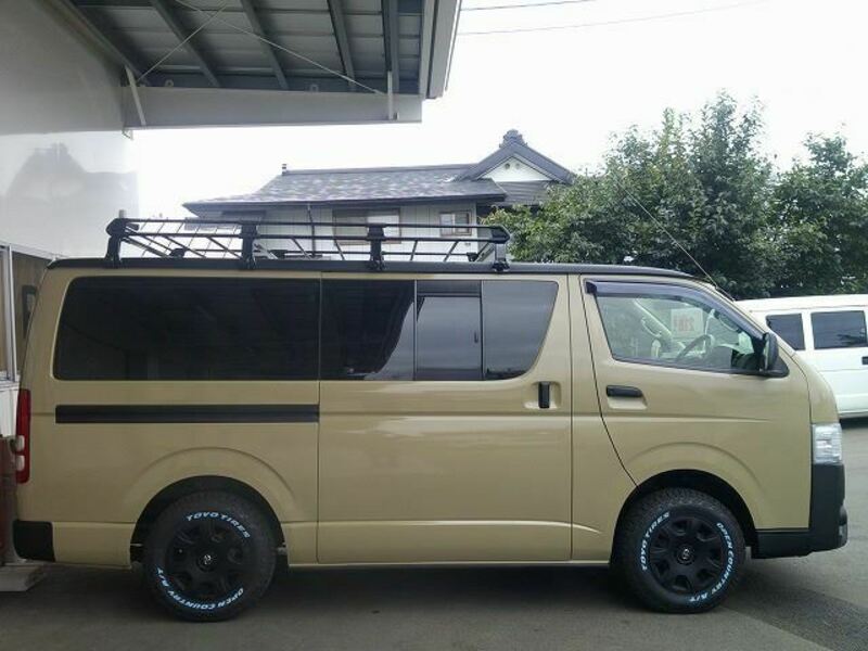 HIACE-5