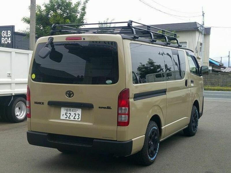 HIACE-7