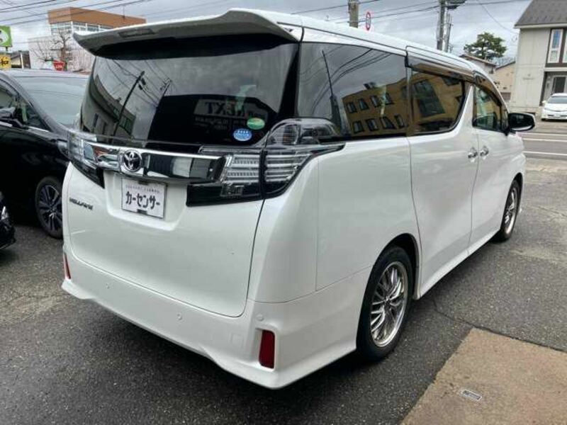 VELLFIRE-3