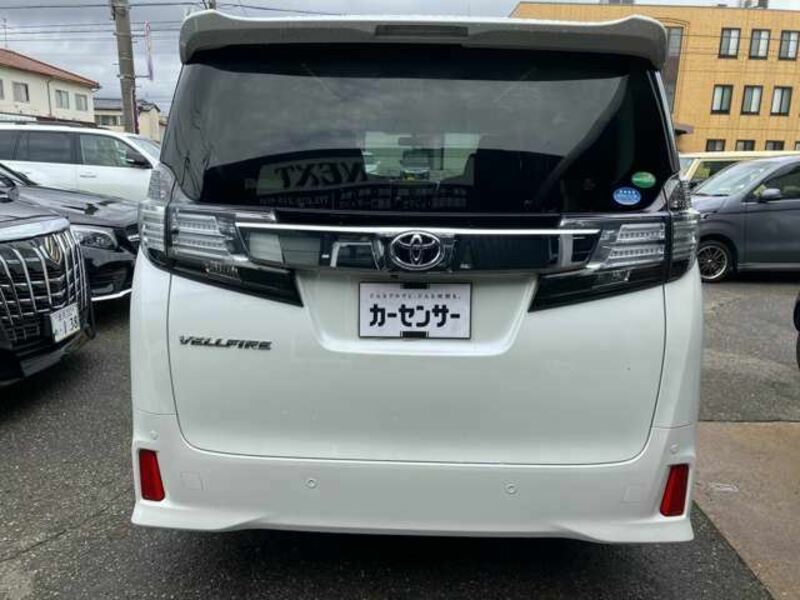 VELLFIRE-4