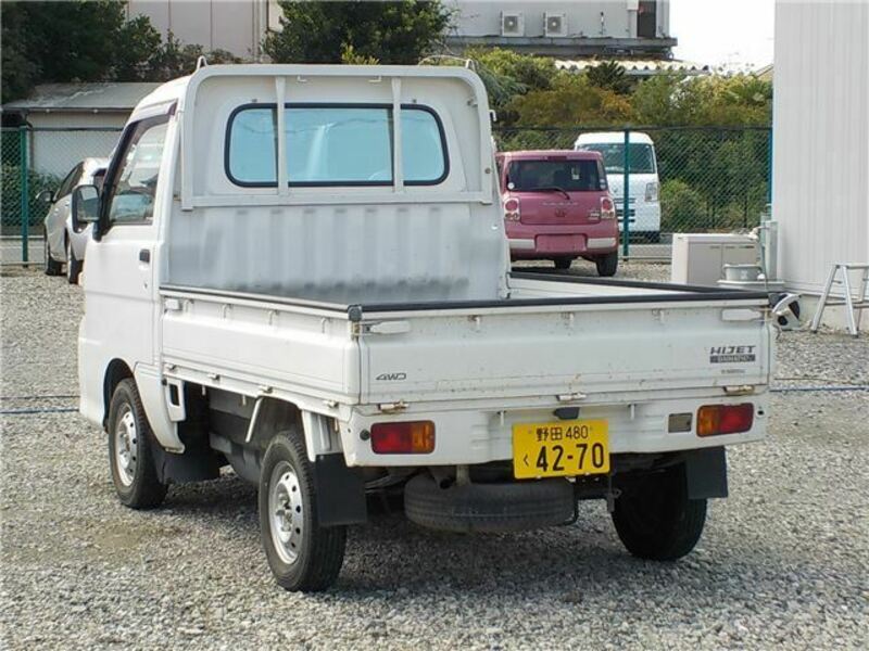 HIJET TRUCK-1