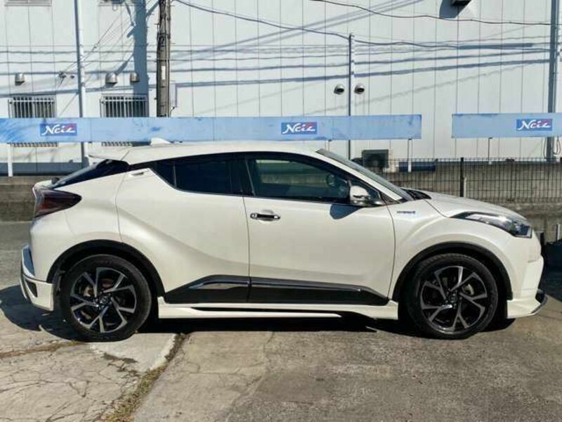 C-HR-2