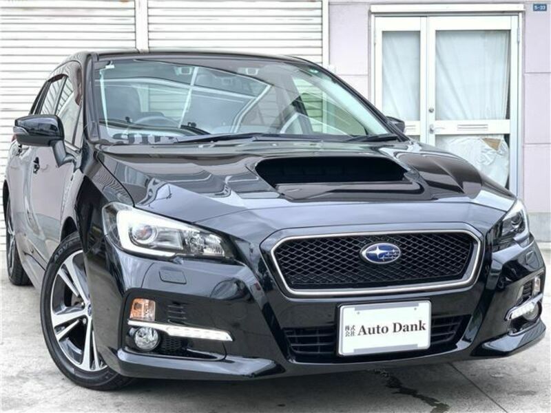 SUBARU　LEVORG