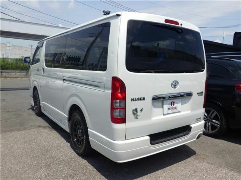 HIACE-7