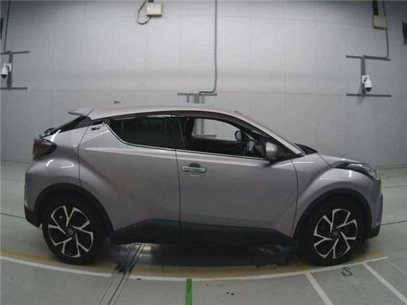 C-HR-2