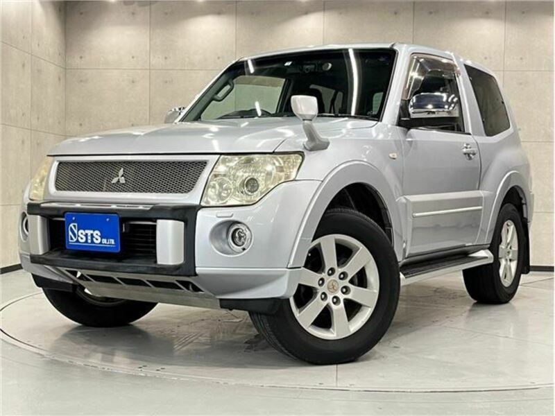 MITSUBISHI　PAJERO