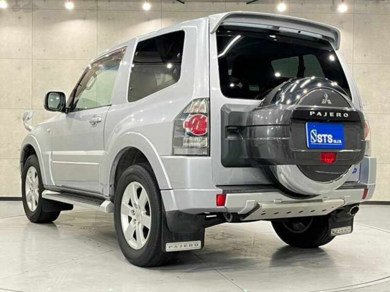 PAJERO-7