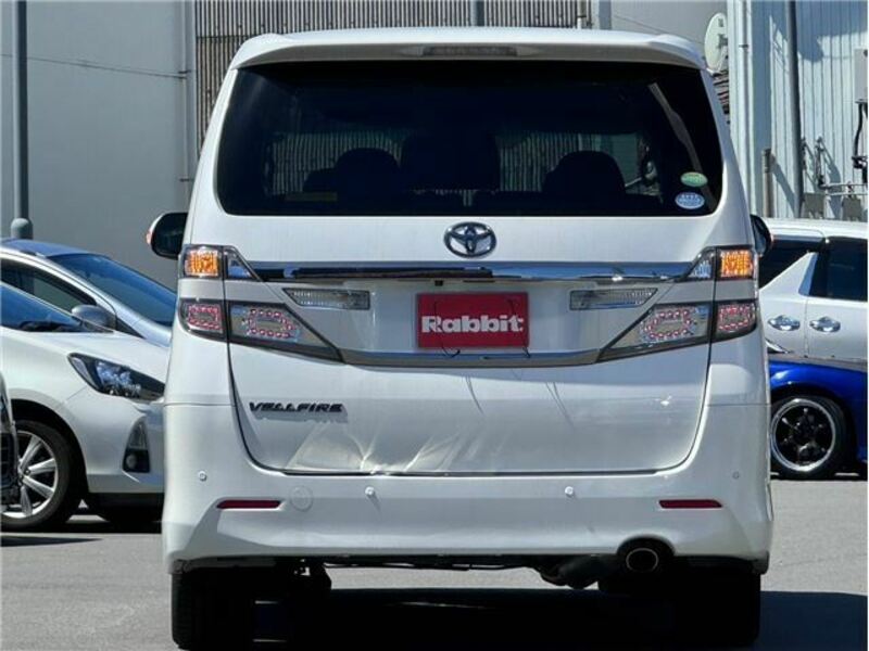 VELLFIRE-5