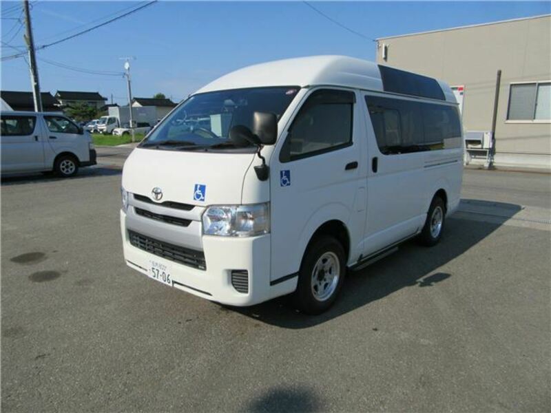 HIACE VAN-1