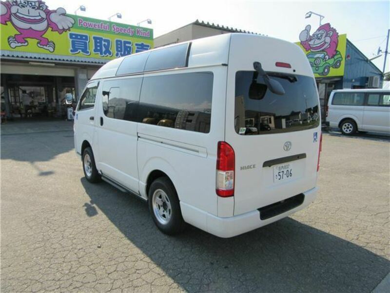 HIACE VAN-3