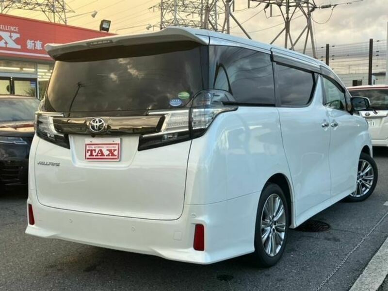 VELLFIRE-1