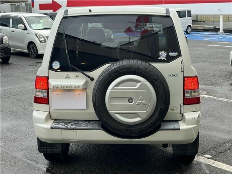 PAJERO IO-5