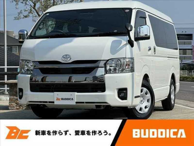 TOYOTA　HIACE VAN