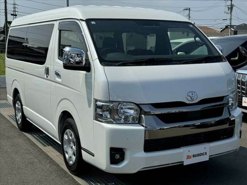 HIACE VAN-7