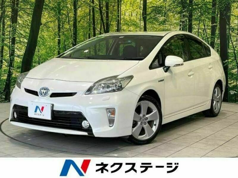 TOYOTA　PRIUS