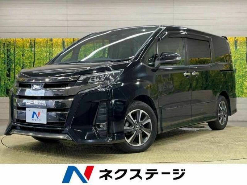 TOYOTA　NOAH