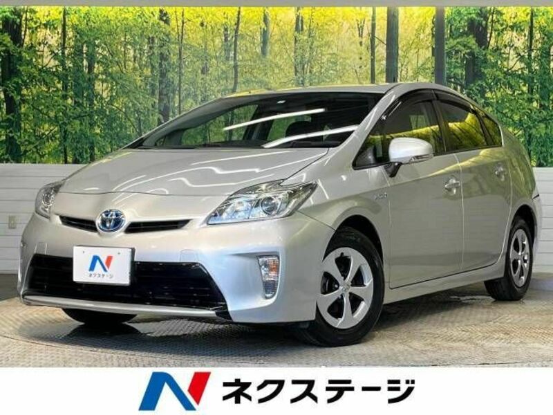 TOYOTA　PRIUS