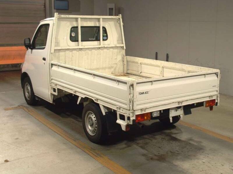 TOWNACE TRUCK