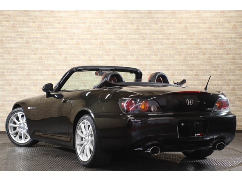 S2000