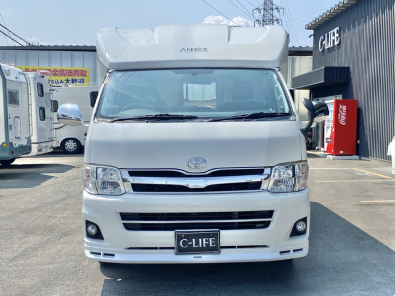 HIACE VAN-16