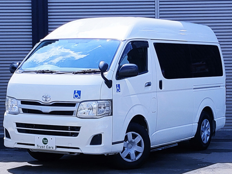 HIACE VAN-1