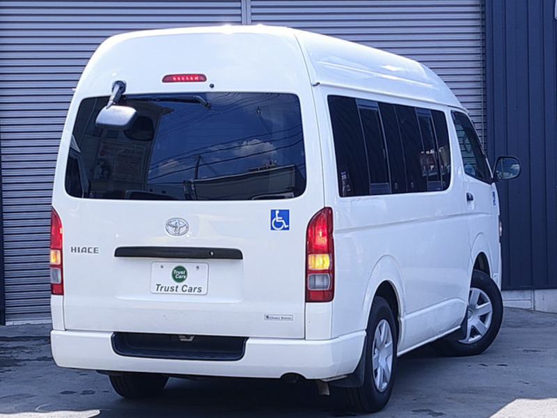 HIACE VAN-17