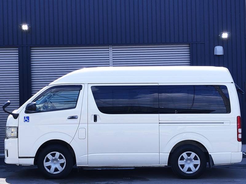 HIACE VAN-3