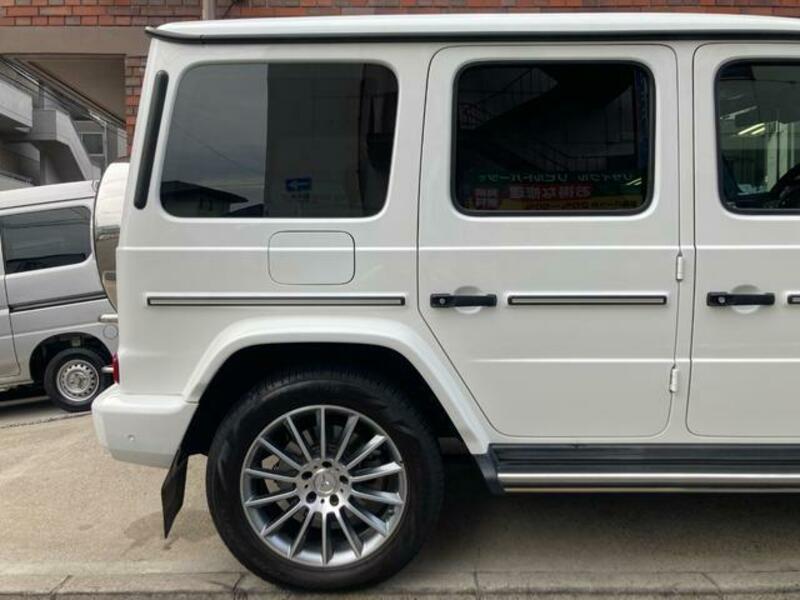 G-CLASS-10