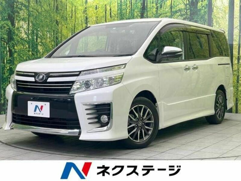 TOYOTA　VOXY