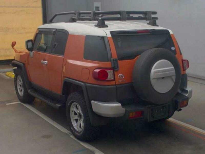 FJ CRUISER-3