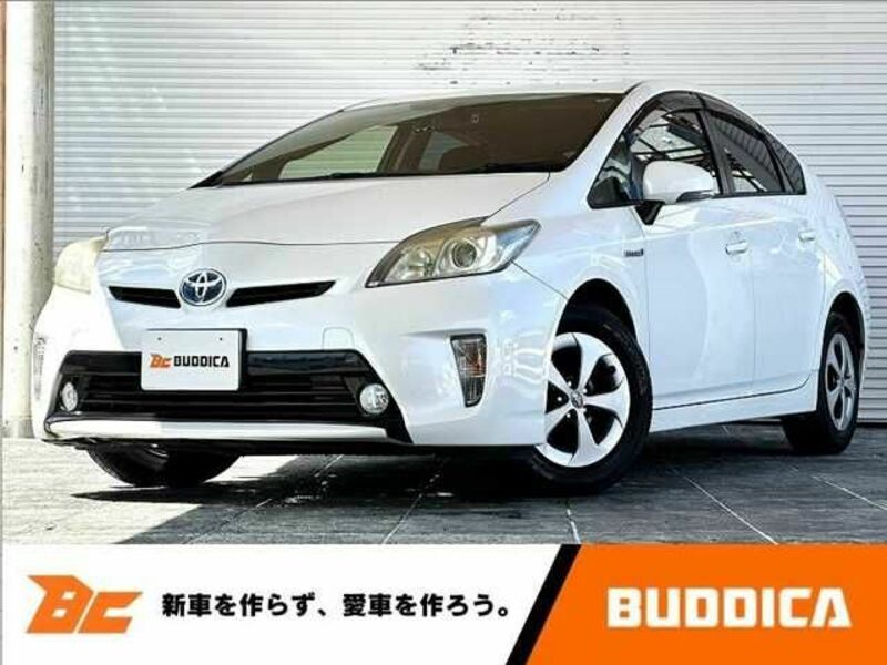 TOYOTA　PRIUS