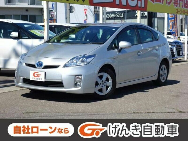 TOYOTA　PRIUS