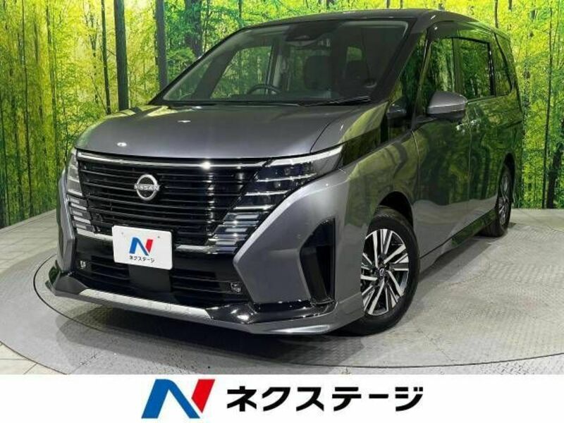 NISSAN　SERENA