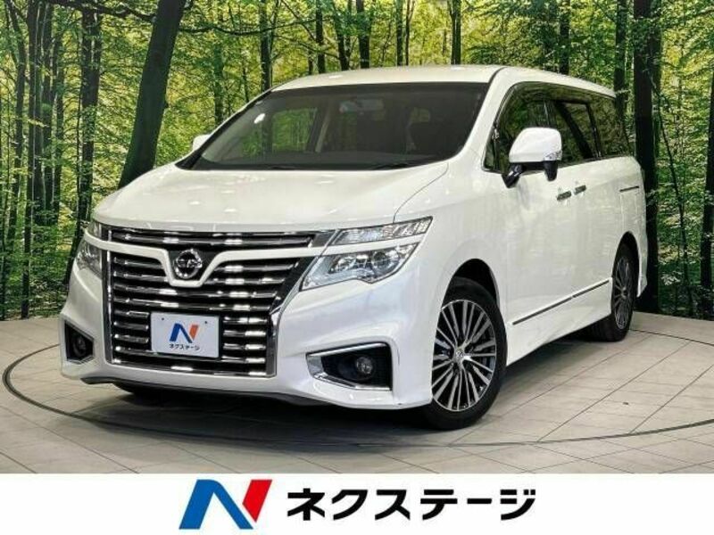 NISSAN　ELGRAND