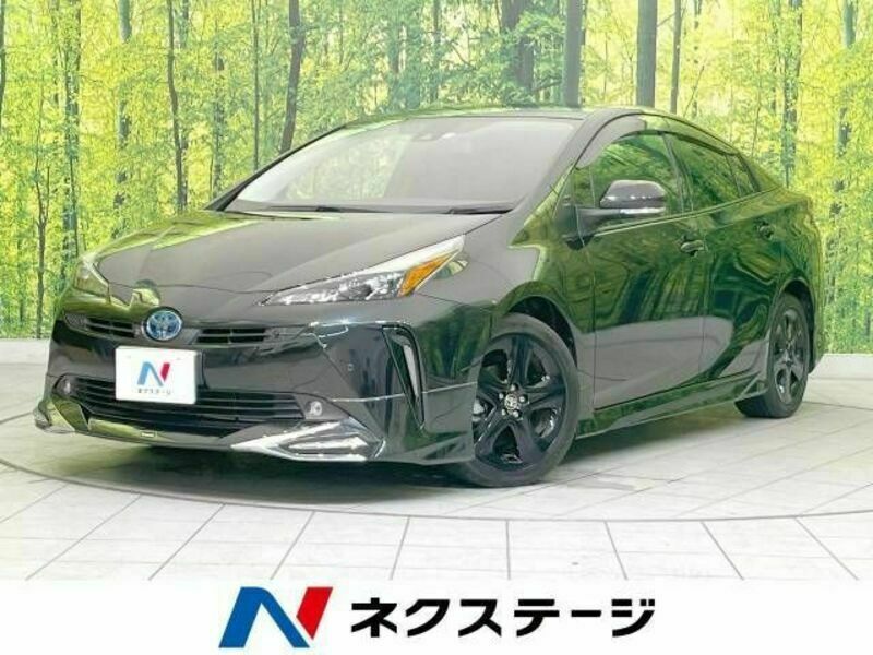 TOYOTA　PRIUS