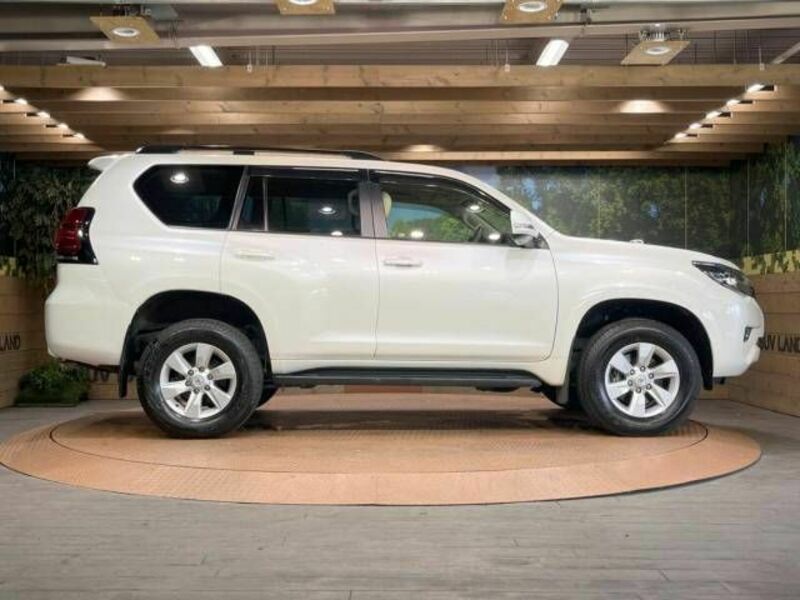 LAND CRUISER PRADO-17