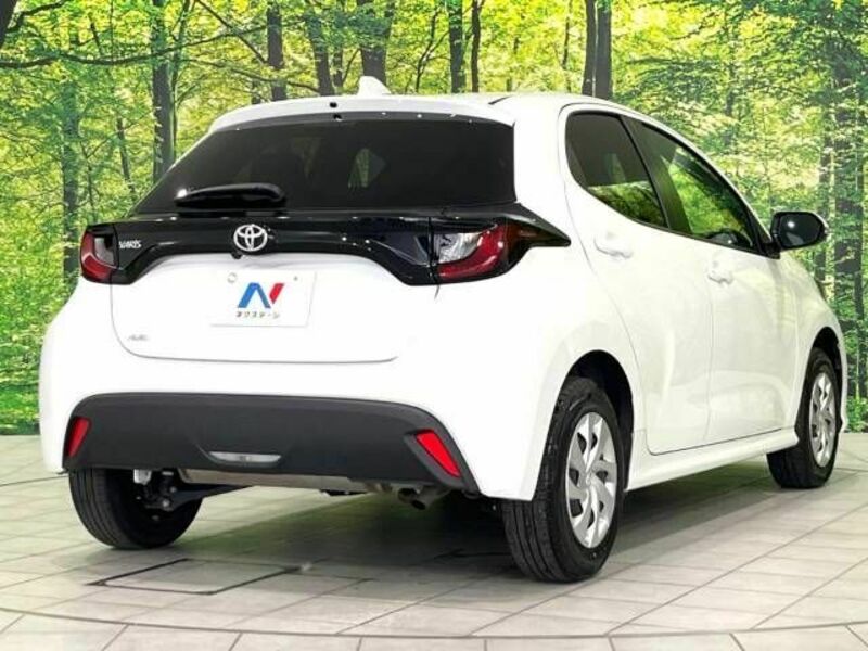 YARIS-17