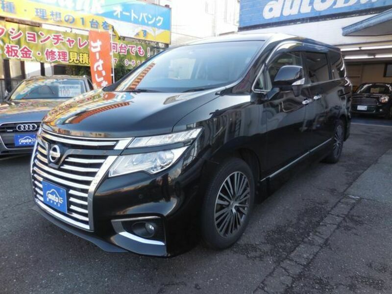 NISSAN　ELGRAND