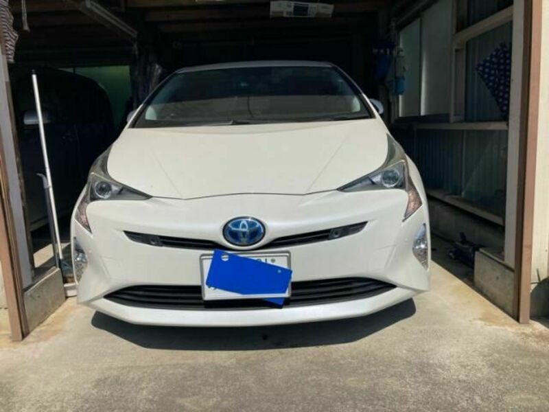 PRIUS-1