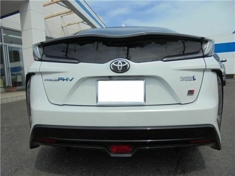 PRIUS PHV-6