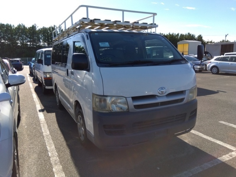 HIACE VAN-3