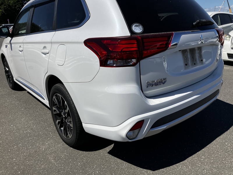 OUTLANDER PHEV-50